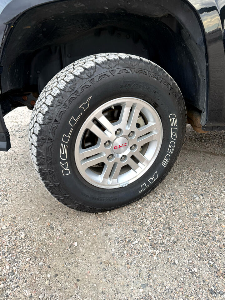 GMC Canyon SLE Crew Cab 4WD 2012