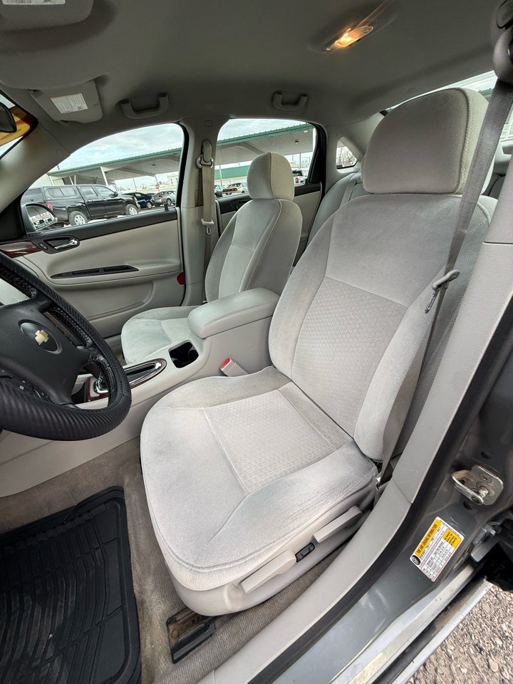 Chevrolet Impala LT2 3.9L 2008