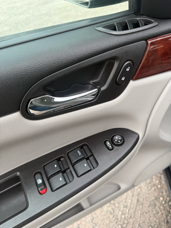 Chevrolet Impala LT2 3.9L 2008