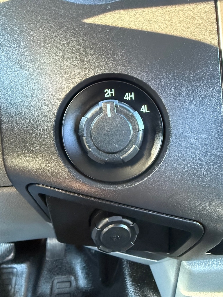 Ford F-250 SD XL 4WD 2015