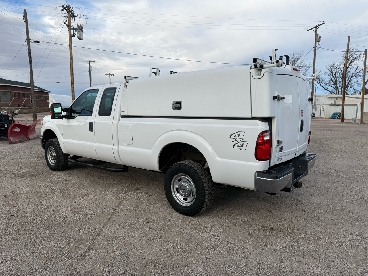 Ford F-250 SD XL SuperCab Long Bed 4WD 2014