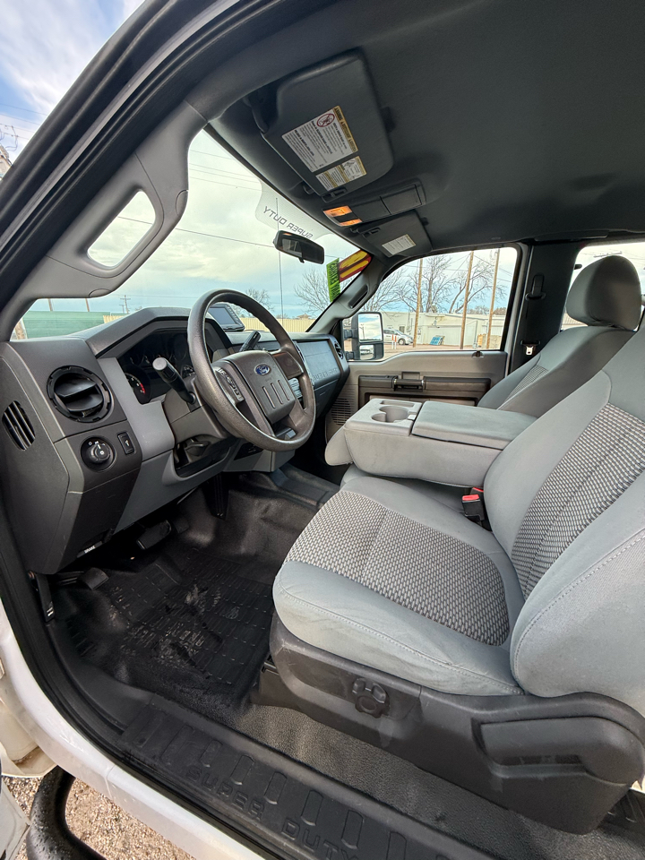 Ford F-250 SD XL SuperCab Long Bed 4WD 2014