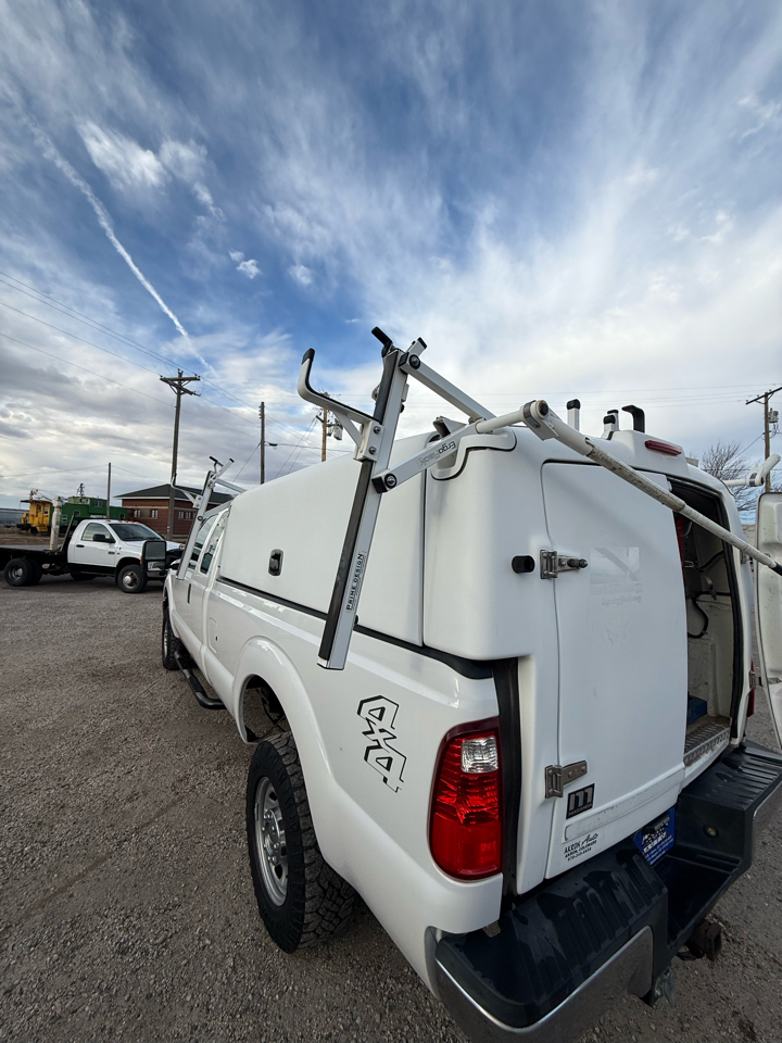 Ford F-250 SD XL SuperCab Long Bed 4WD 2014