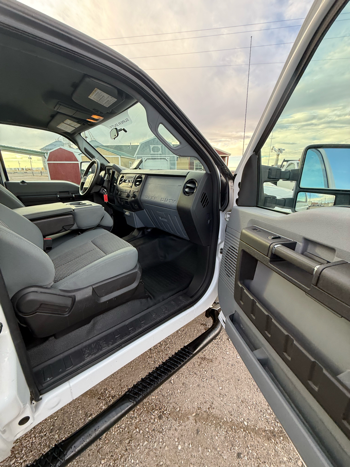 Ford F-250 SD XL SuperCab Long Bed 4WD 2014