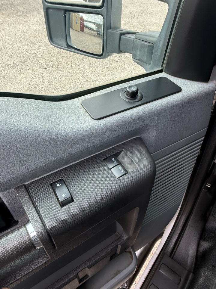 Ford F-250 SD XL SuperCab Long Bed 4WD 2014