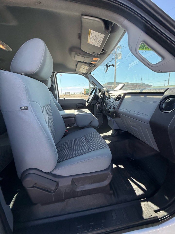 Ford F-250 SD XL SuperCab Long Bed 4WD 2014