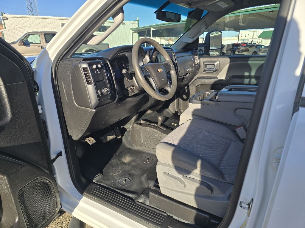 Chevrolet Silverado 2500HD Work Truck Double Cab Long Box 4WD 2017