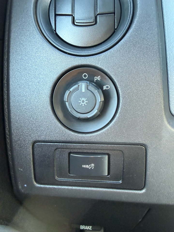 Ford F-150 XL SuperCab 8-ft. Bed 4WD 2013