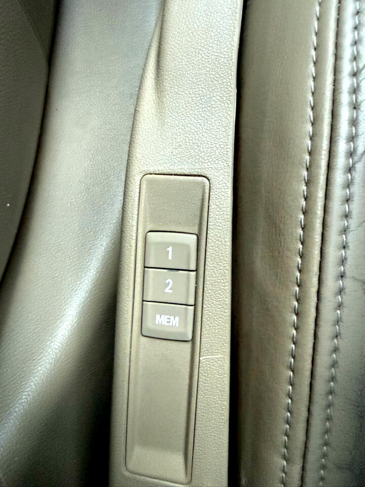 Buick LaCrosse CXL AWD 2010