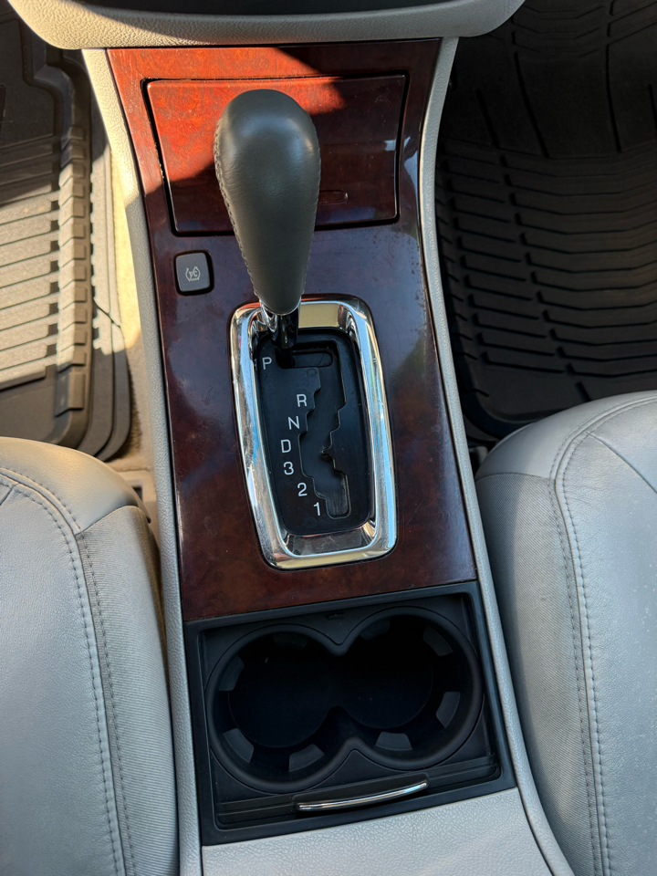 Buick Lucerne CXL 2010