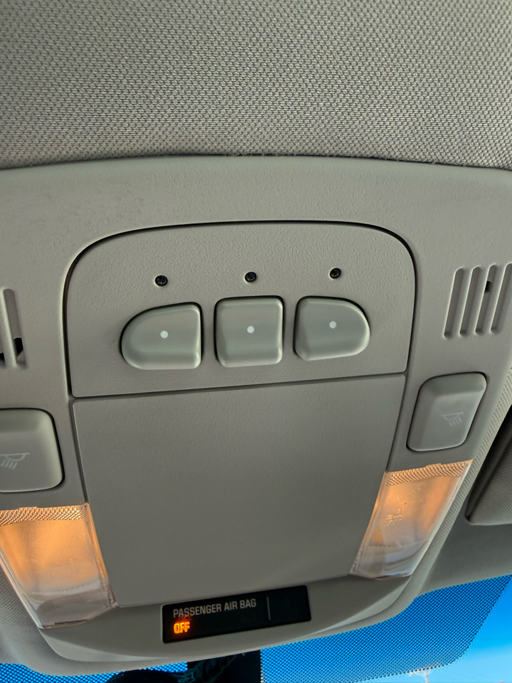 Buick Lucerne CXL 2010