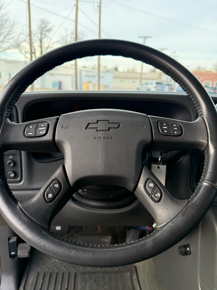 Chevrolet Silverado 1500  2004