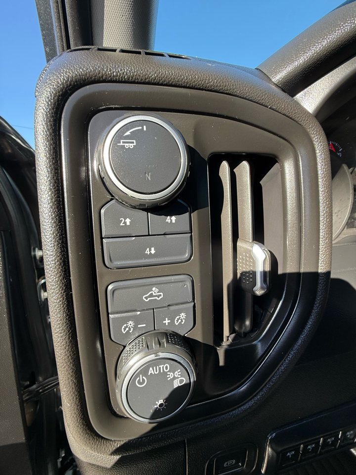 Chevrolet Silverado 2500HD Work Truck Double Cab Long Box 4WD 2020