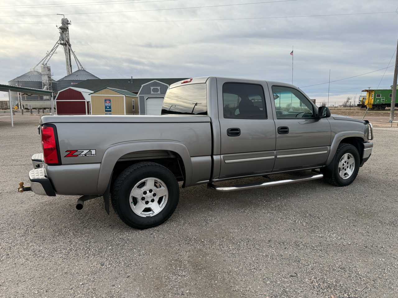 Chevrolet Silverado 1500 LS2 Crew Cab 4WD 2006