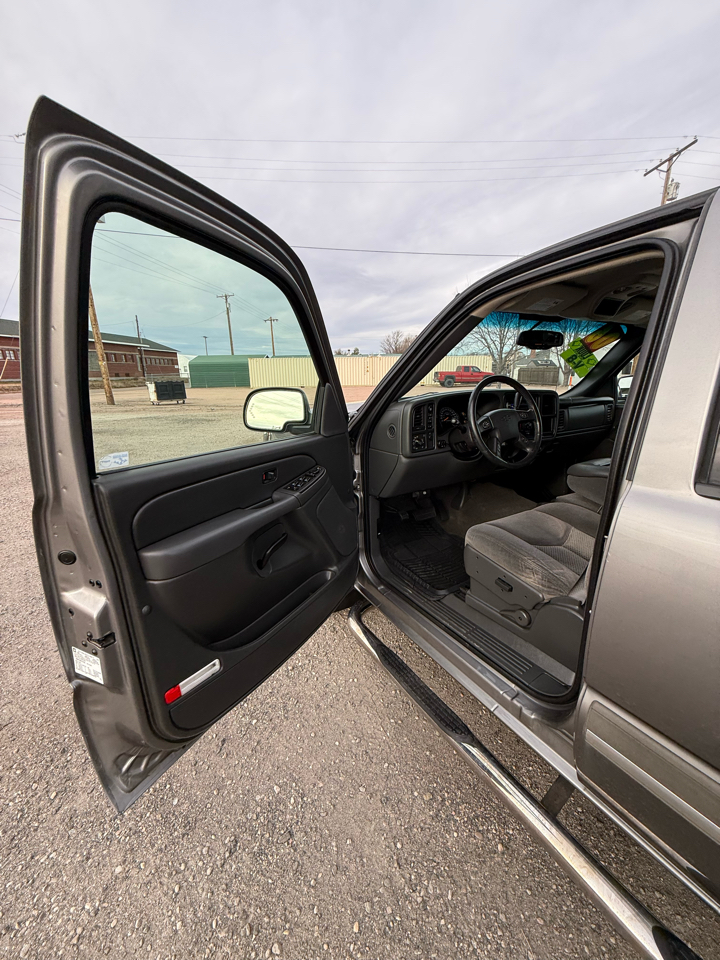 Chevrolet Silverado 1500 LS2 Crew Cab 4WD 2006