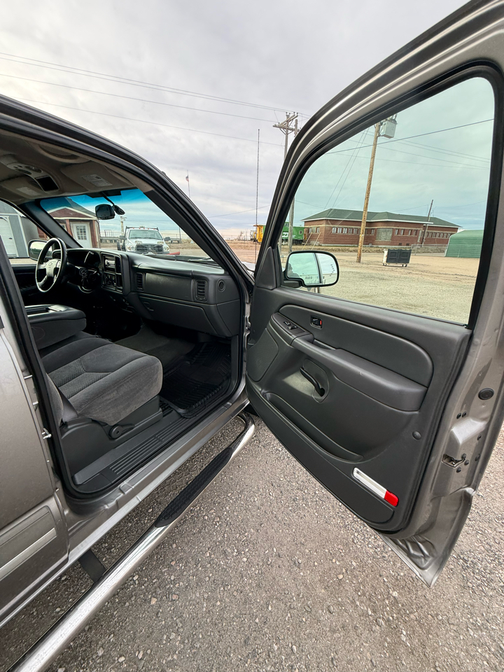 Chevrolet Silverado 1500 LS2 Crew Cab 4WD 2006