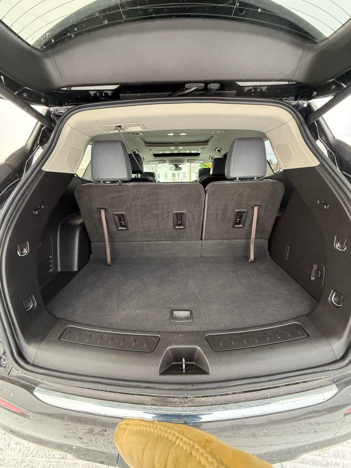 Buick Enclave Essence AWD 2020