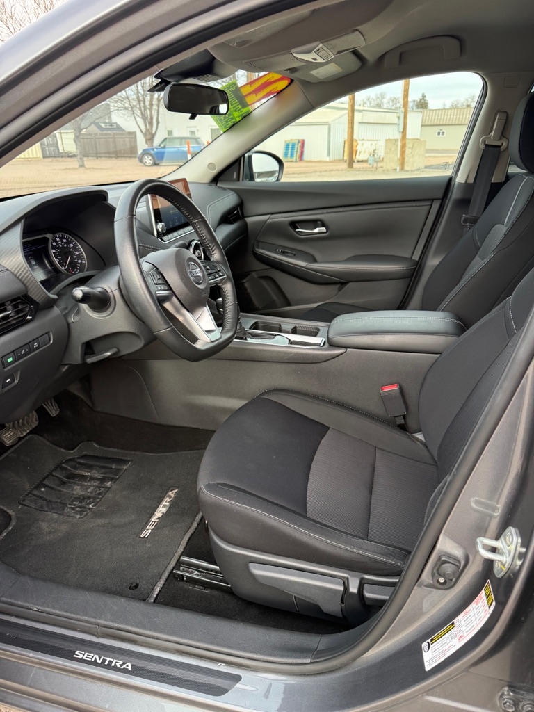 Nissan Sentra SV 2022