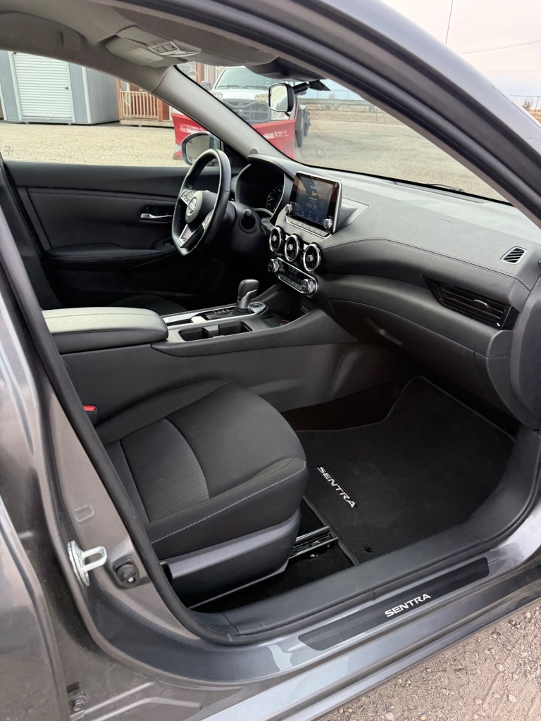 Nissan Sentra SV 2022