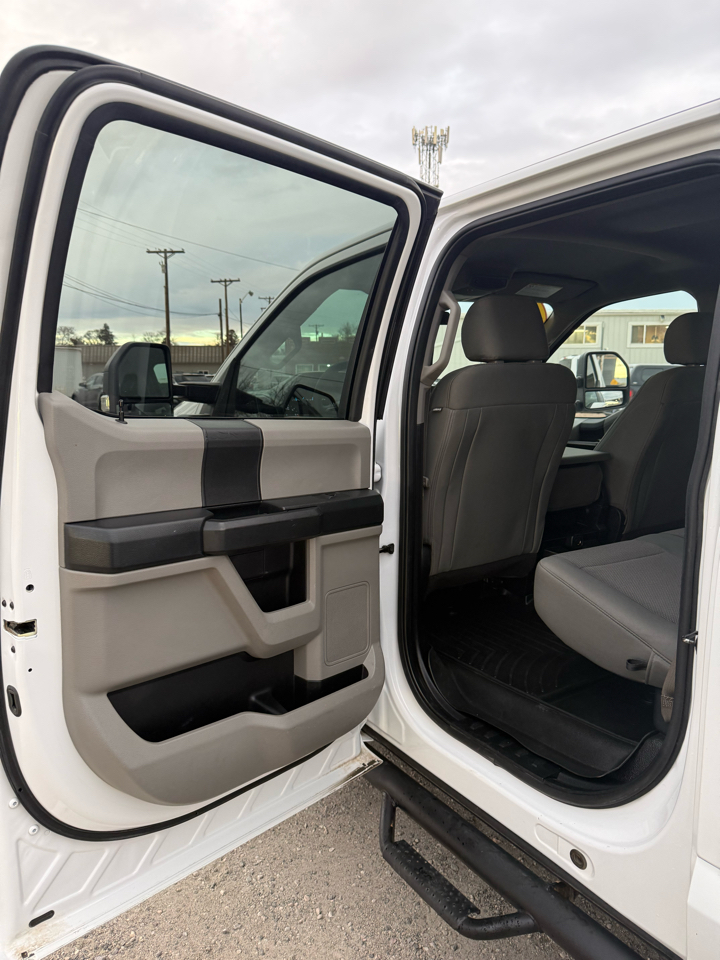 Ford F-250 SD XL Crew Cab Long Bed 4WD 2019