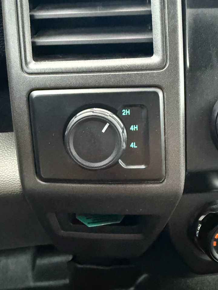 Ford F-250 SD XL Crew Cab Long Bed 4WD 2019