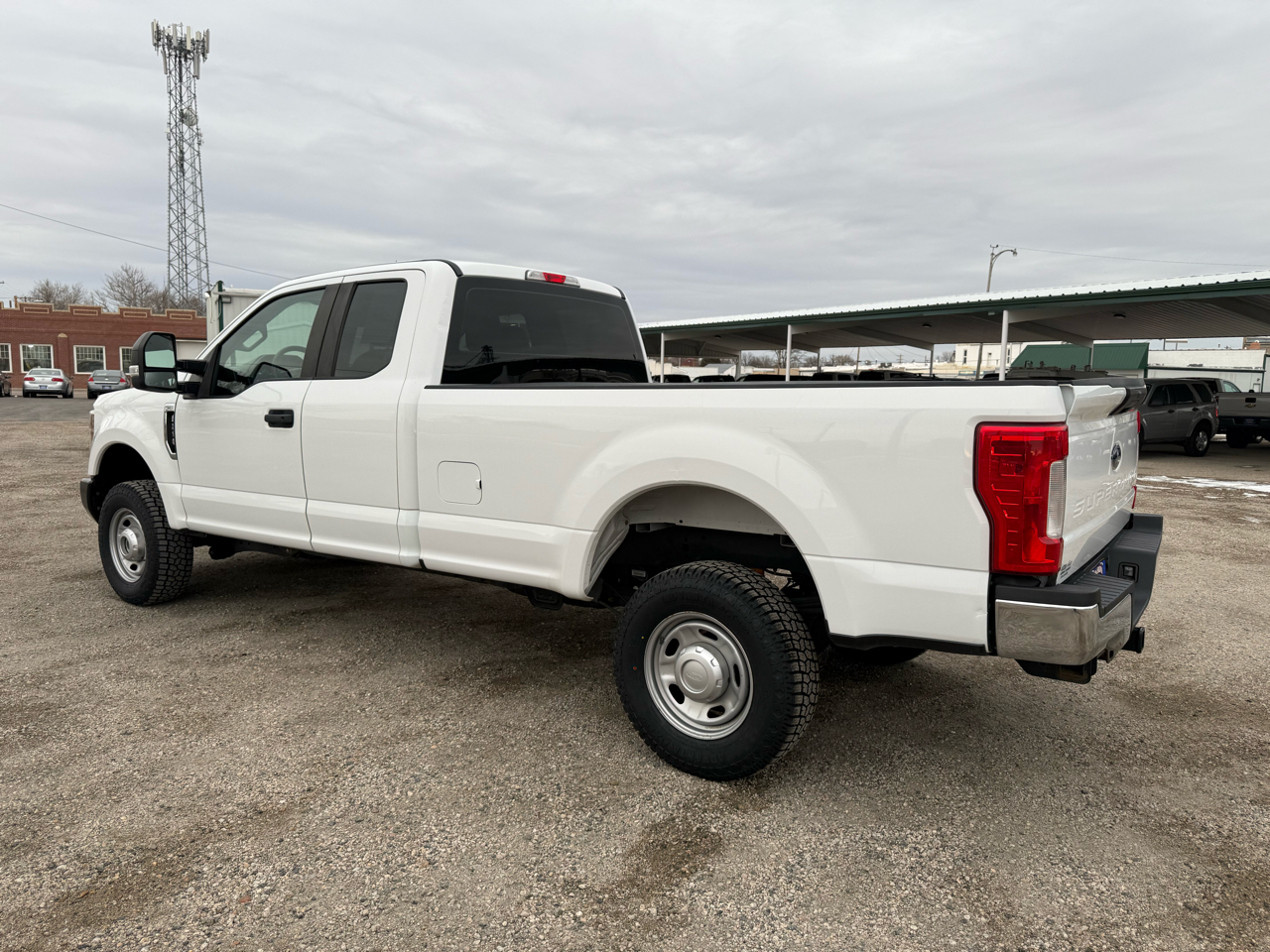 Ford F-250 SD XL SuperCab Long Bed 4WD 2019