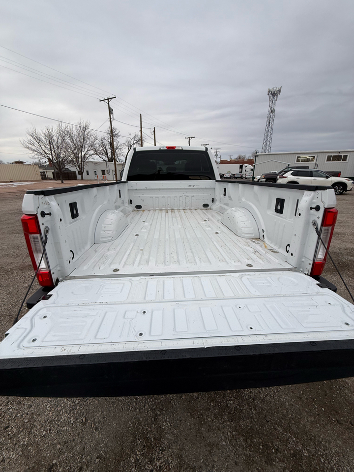 Ford F-250 SD XL SuperCab Long Bed 4WD 2019