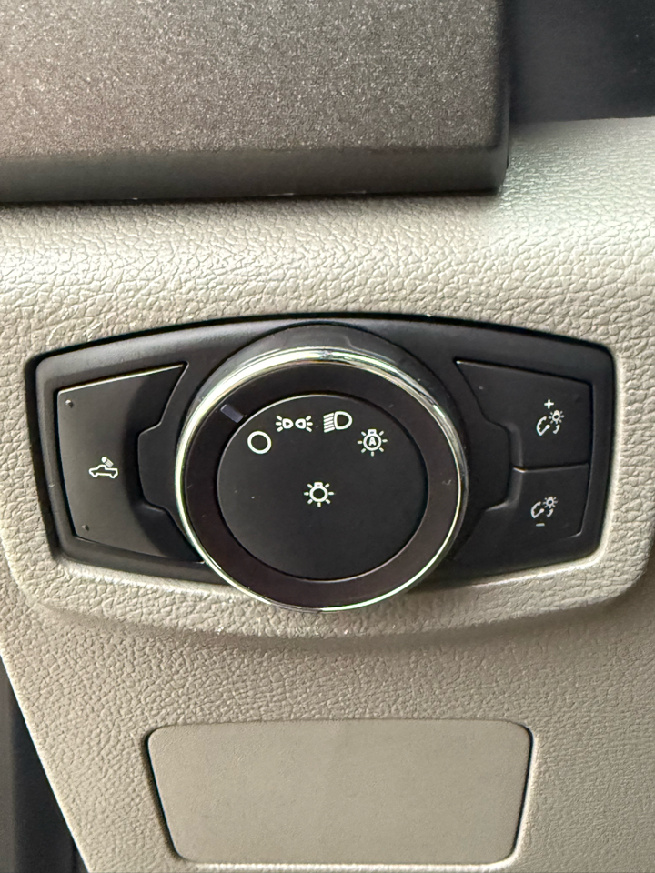 Ford F-250 SD XL SuperCab Long Bed 4WD 2019