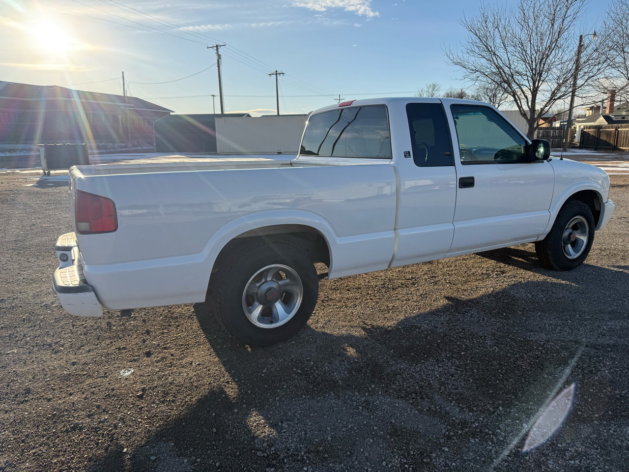 GMC Sonoma SL Ext. Cab 2WD 2003