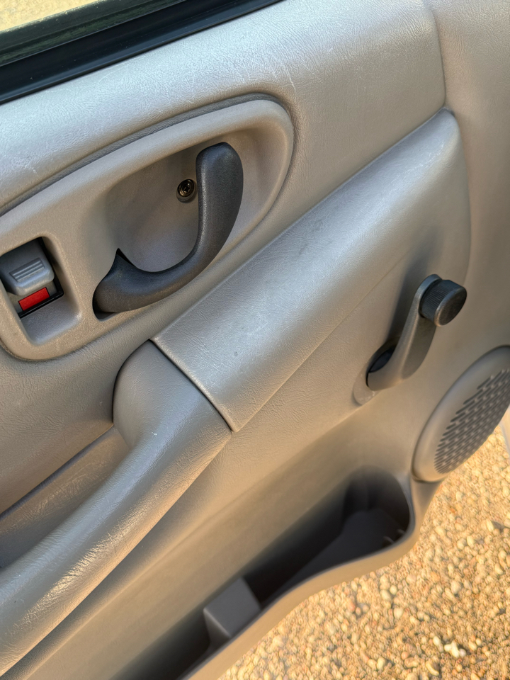 GMC Sonoma SL Ext. Cab 2WD 2003