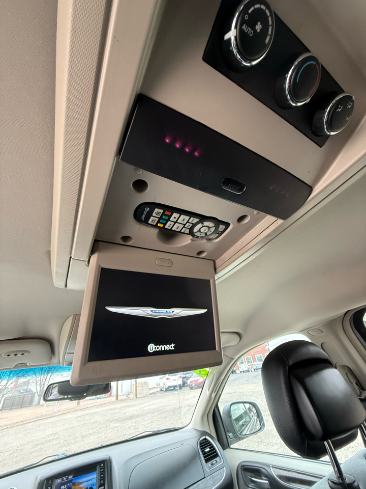 Chrysler Town & Country Touring 2015