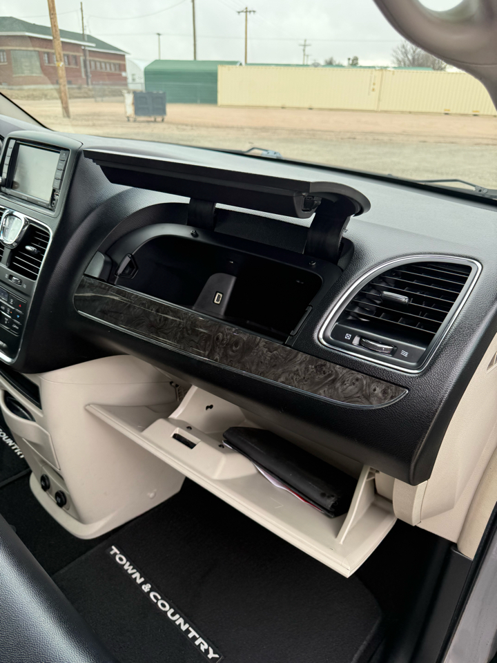 Chrysler Town & Country Touring 2015