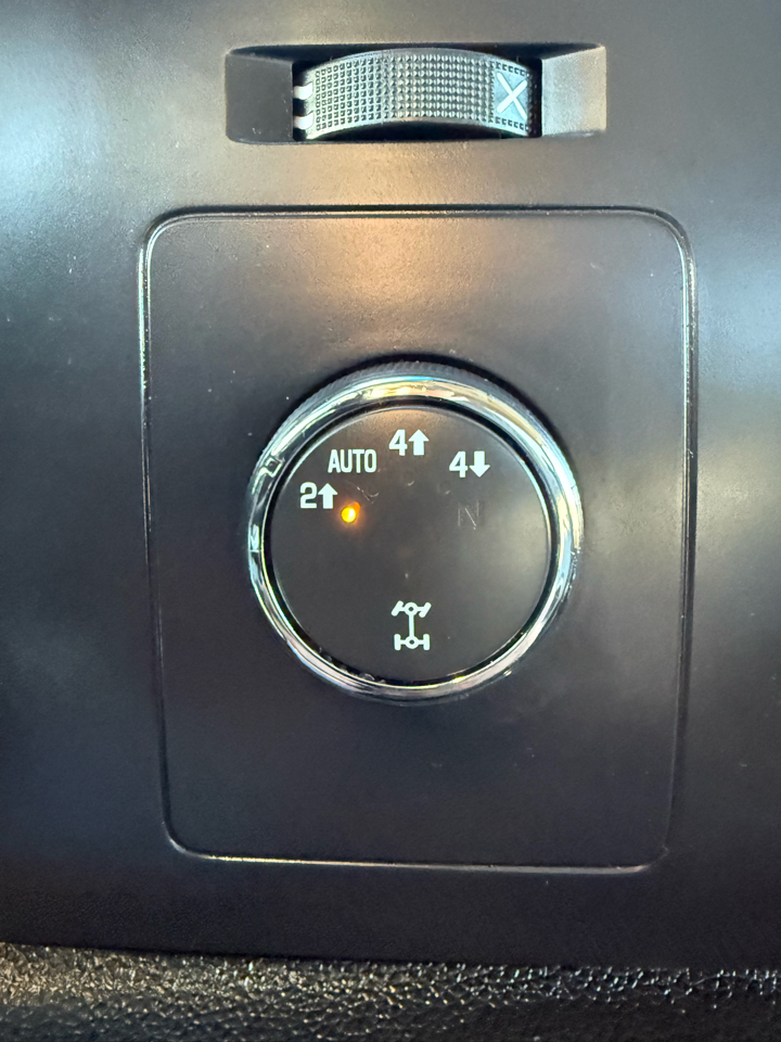 Chevrolet Silverado 1500 LT Crew Cab 4WD SWB 2007