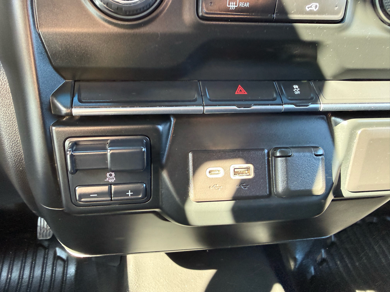 Chevrolet Silverado 2500HD Work Truck Crew Cab Long Box 4WD 2023