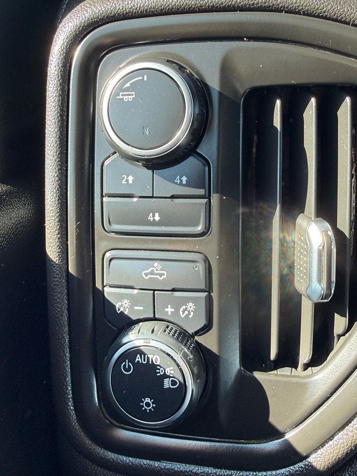 Chevrolet Silverado 2500HD Work Truck Crew Cab Long Box 4WD 2023