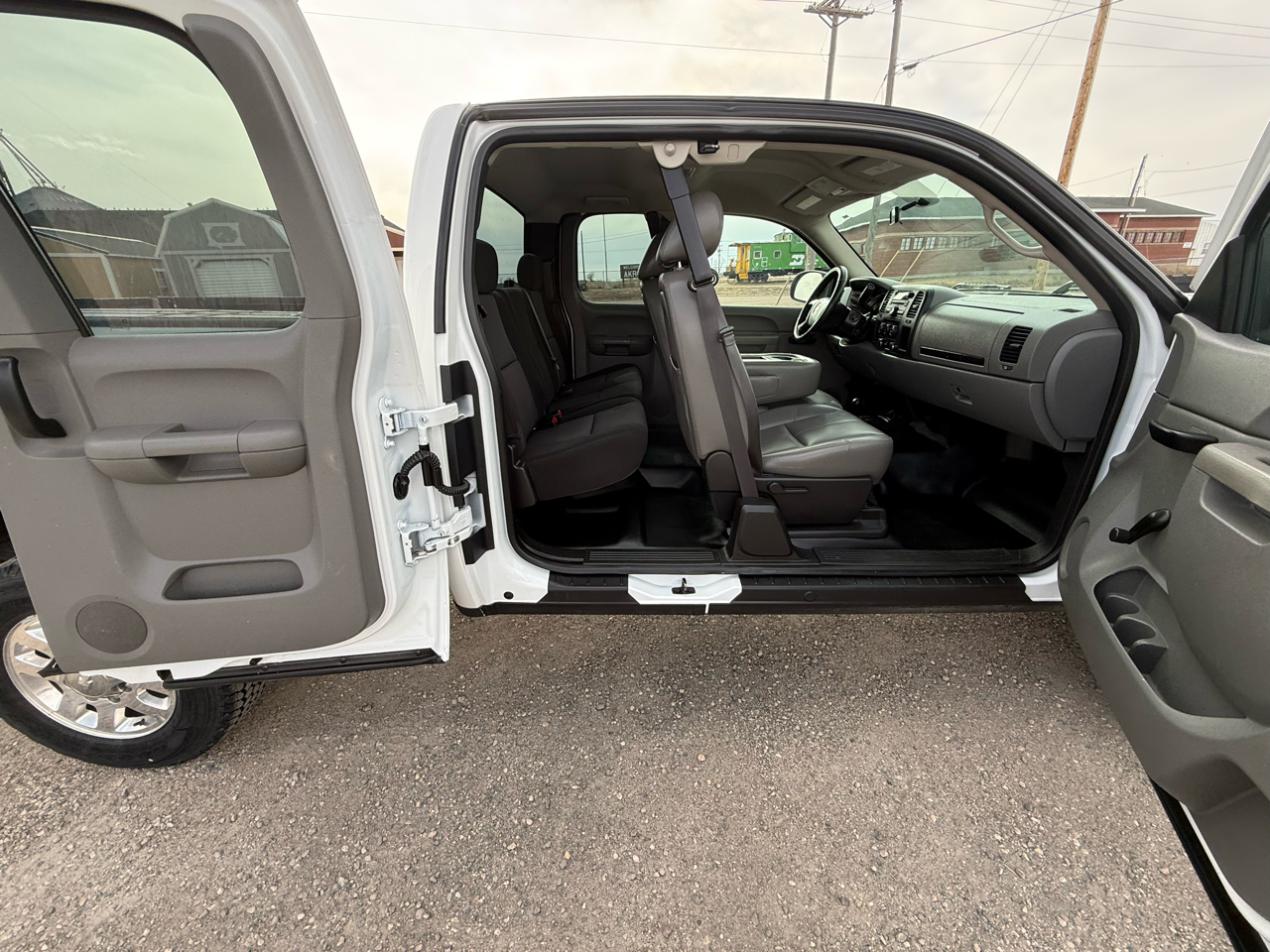 Chevrolet Silverado 2500HD Work Truck Ext. Cab 4WD 2013