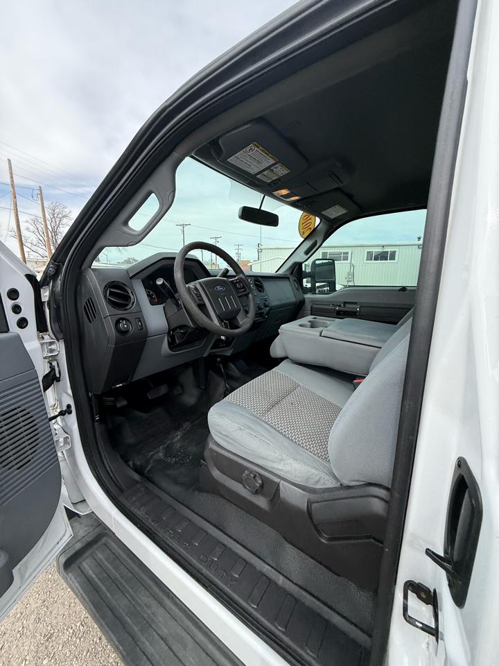 Ford F-250 SD XL SuperCab 4WD 2016