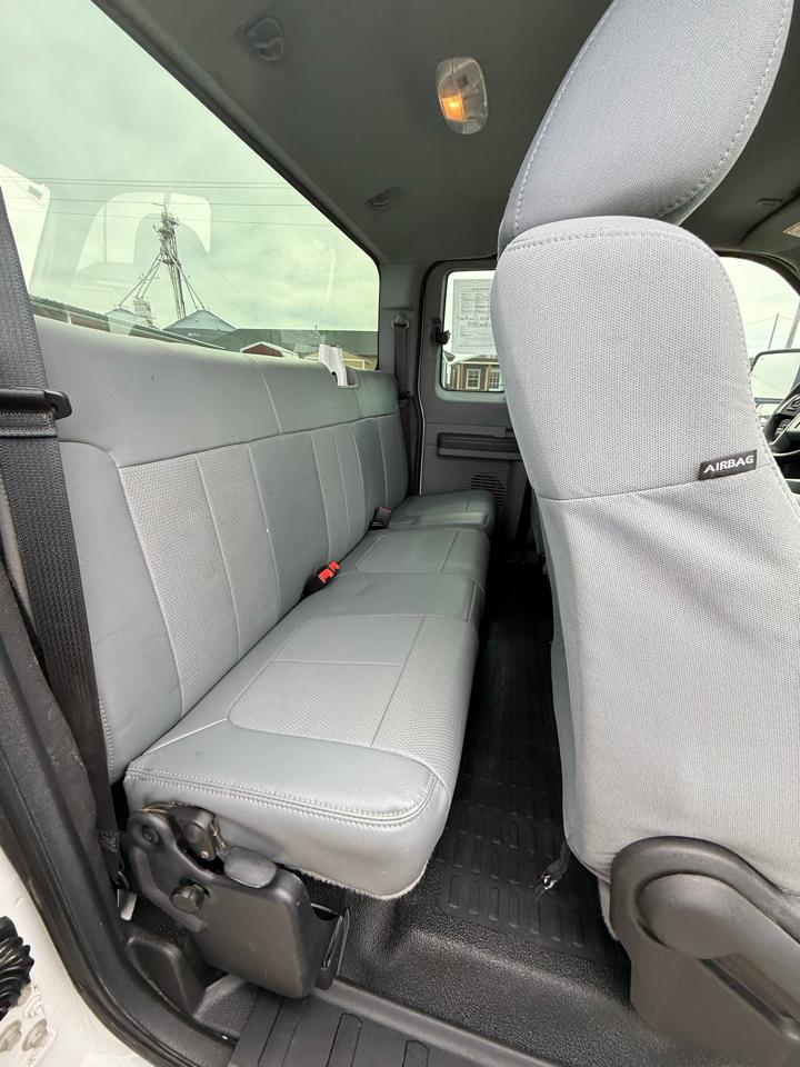 Ford F-250 SD XL SuperCab 4WD 2016