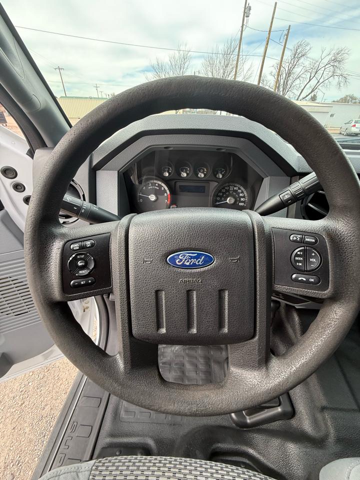 Ford F-250 SD XL SuperCab 4WD 2016