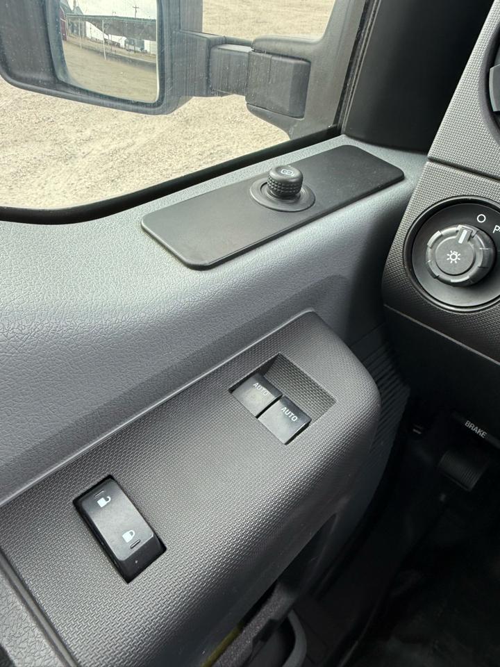 Ford F-250 SD XL SuperCab 4WD 2016