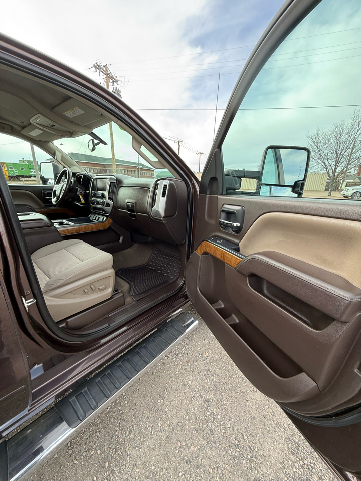 GMC Sierra 2500HD SLE Crew Cab 4WD 2016