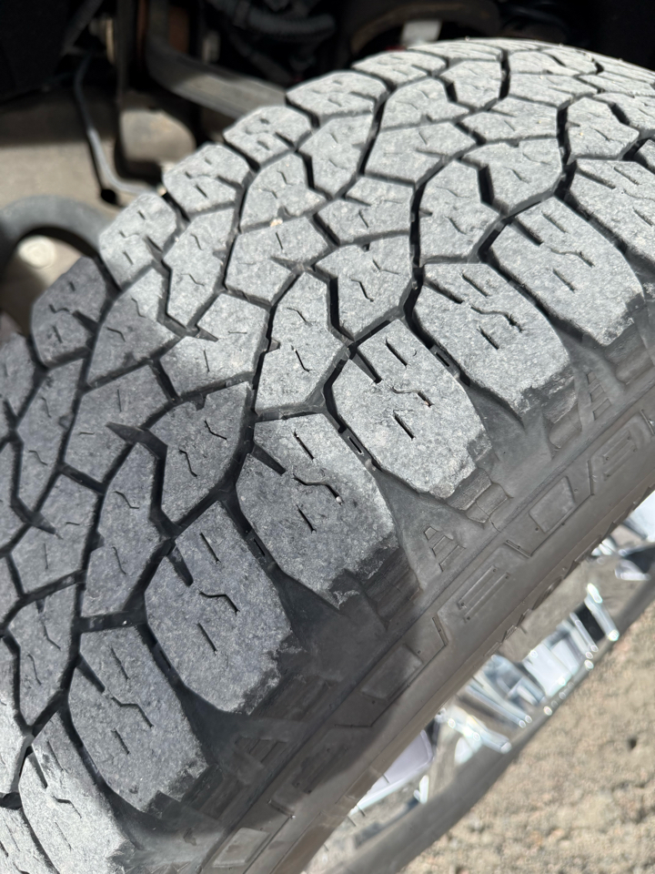 GMC Sierra 2500HD SLE Crew Cab 4WD 2016