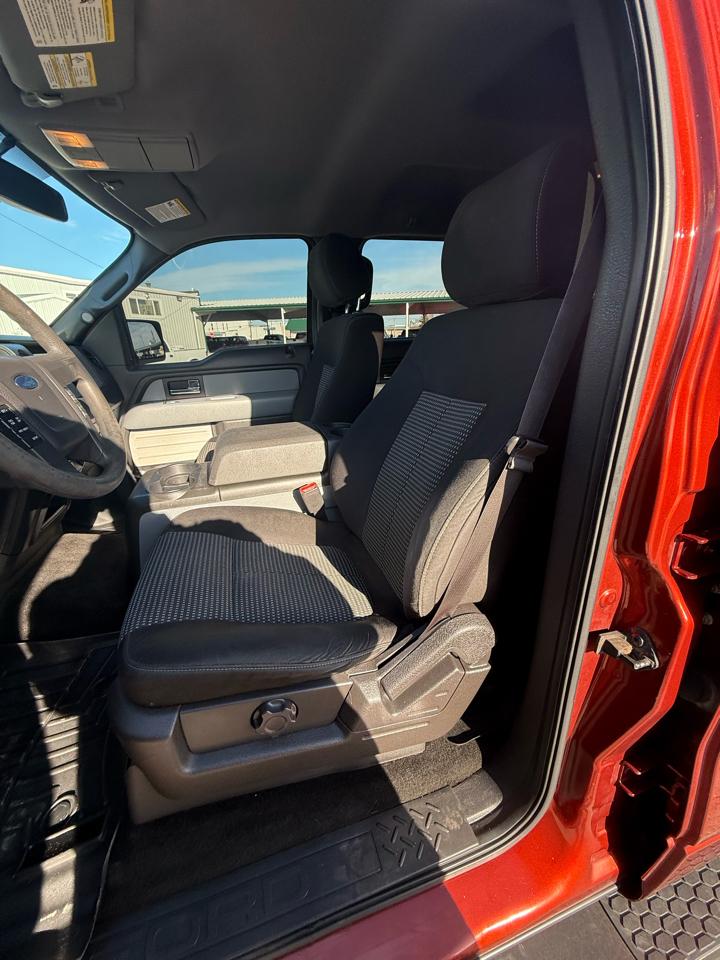 Ford F-150 XL SuperCrew 5.5-ft. Bed 4WD 2014