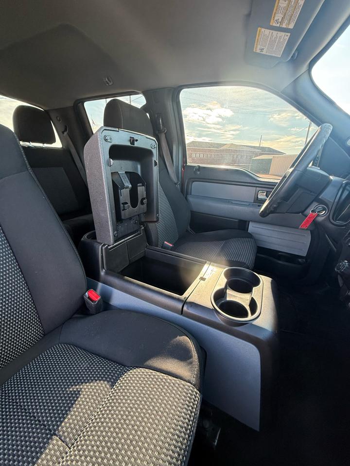 Ford F-150 XL SuperCrew 5.5-ft. Bed 4WD 2014