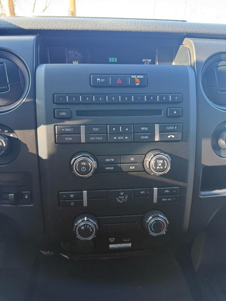 Ford F-150 XL SuperCrew 5.5-ft. Bed 4WD 2014