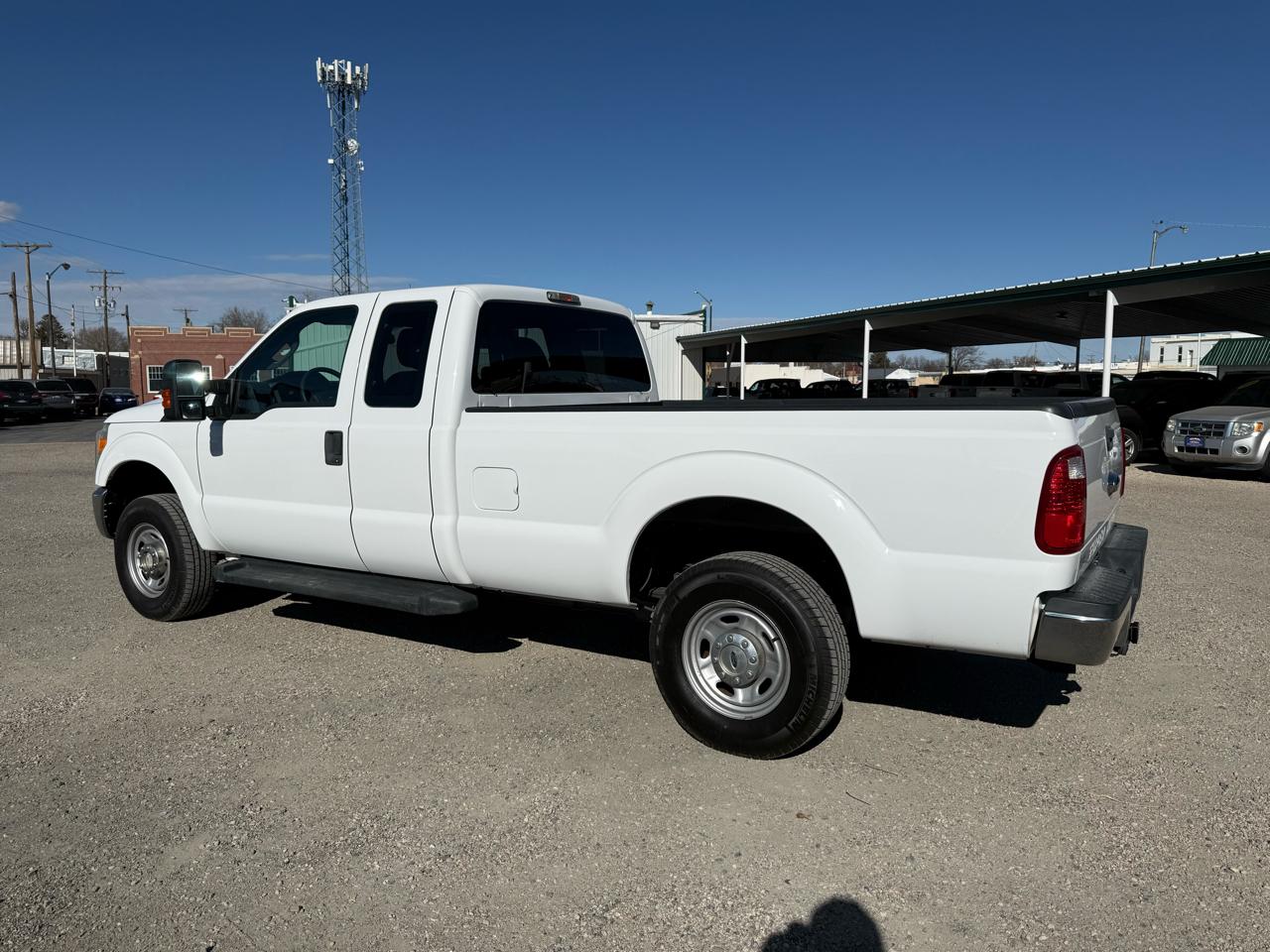 Ford F-250 SD XL SuperCab 4WD 2015