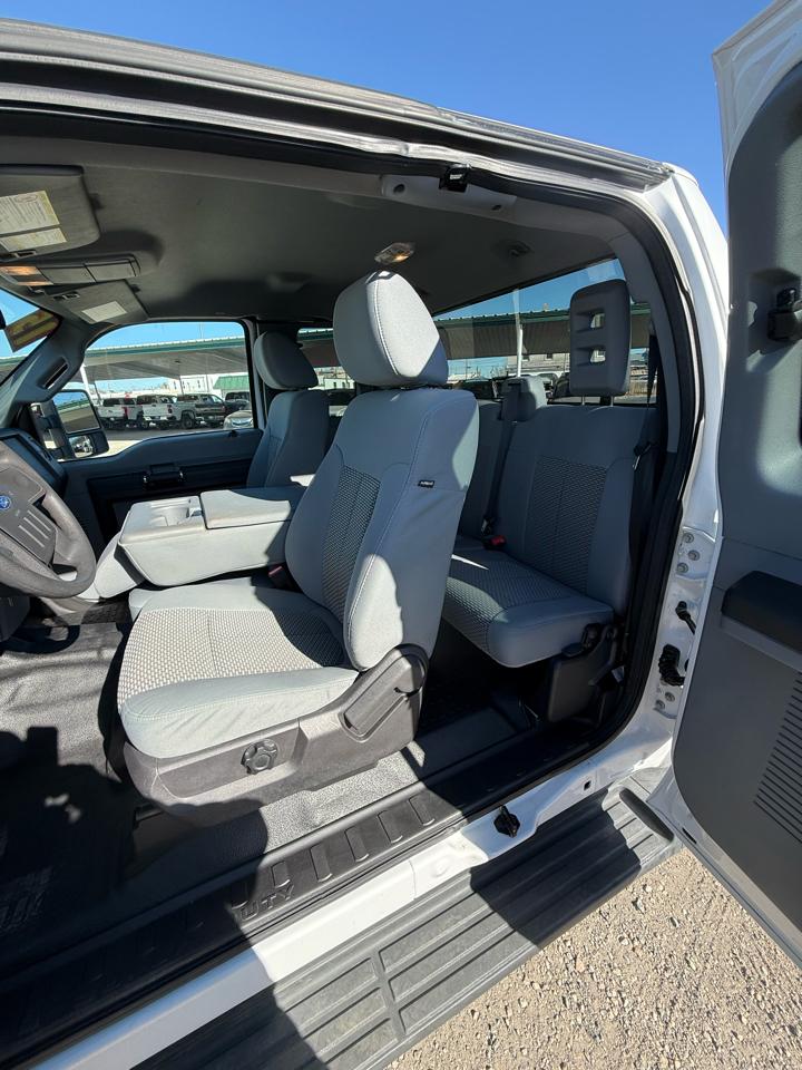 Ford F-250 SD XL SuperCab 4WD 2015