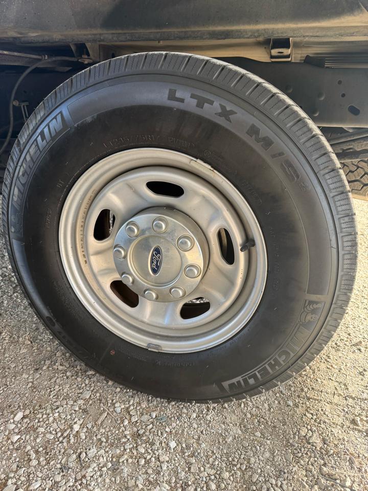 Ford F-250 SD XL SuperCab 4WD 2015