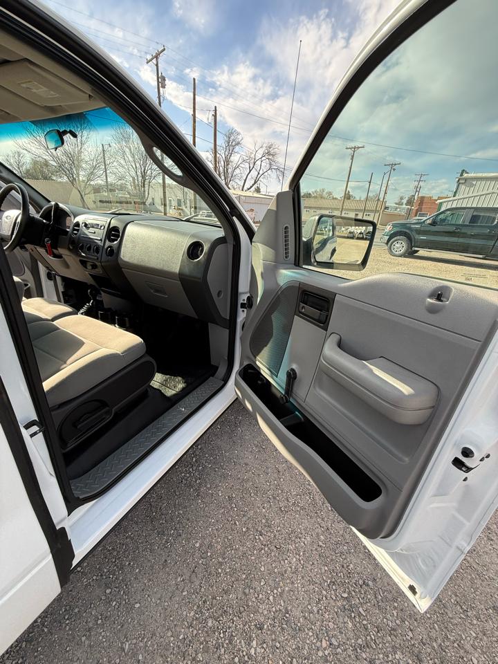 Ford F-150 XL 4WD 2008