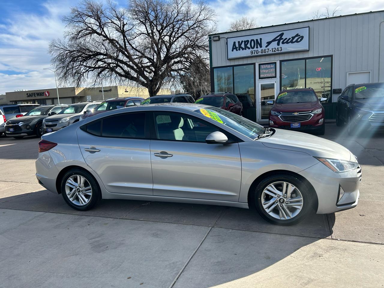 Hyundai Elantra SEL 2020